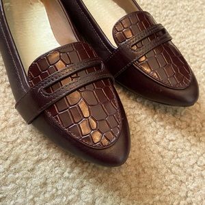 Vionic Savannah Loafers